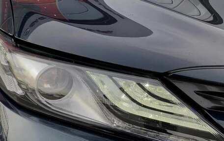 Toyota Camry, 2019 год, 2 565 000 рублей, 3 фотография