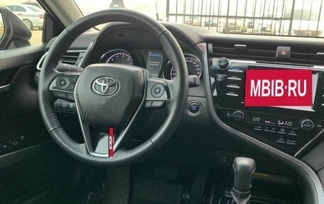 Toyota Camry, 2019 год, 2 565 000 рублей, 20 фотография