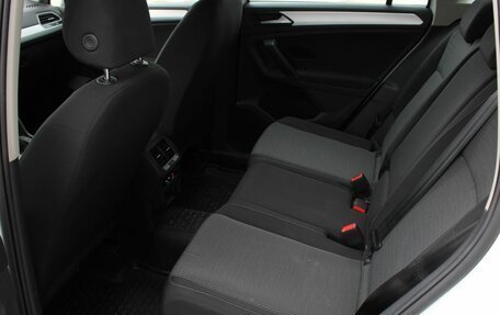 Volkswagen Tiguan II, 2021 год, 2 850 000 рублей, 28 фотография