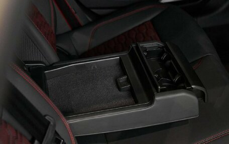 Audi RS 6, 2025 год, 19 900 000 рублей, 25 фотография