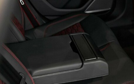 Audi RS 6, 2025 год, 19 900 000 рублей, 24 фотография