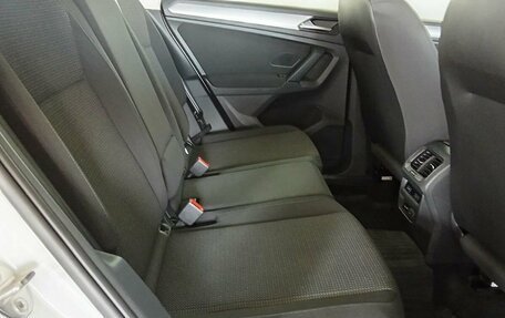 Volkswagen Tiguan II, 2019 год, 2 000 000 рублей, 11 фотография