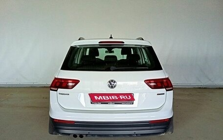 Volkswagen Tiguan II, 2019 год, 2 000 000 рублей, 5 фотография