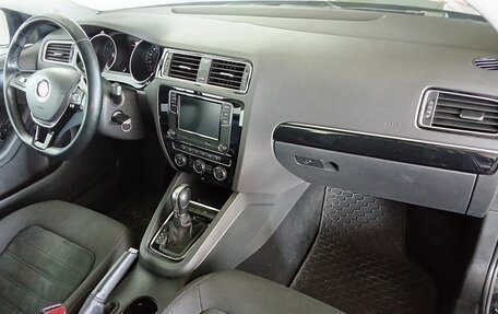 Volkswagen Jetta VI, 2018 год, 1 296 000 рублей, 11 фотография