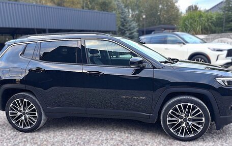 Jeep Compass II, 2022 год, 2 200 000 рублей, 5 фотография