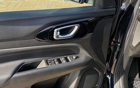 Jeep Compass II, 2022 год, 2 200 000 рублей, 15 фотография