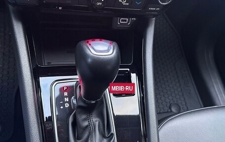 Jeep Compass II, 2022 год, 2 200 000 рублей, 23 фотография