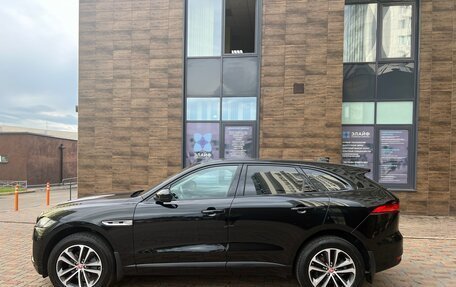 Jaguar E-Pace, 2018 год, 3 300 000 рублей, 4 фотография