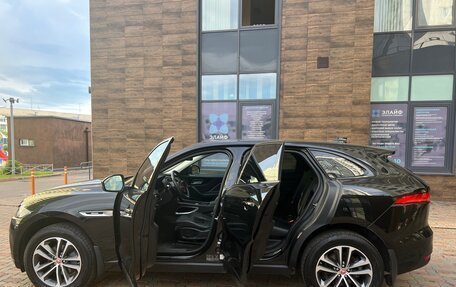 Jaguar E-Pace, 2018 год, 3 300 000 рублей, 9 фотография