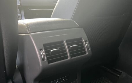 Jaguar E-Pace, 2018 год, 3 300 000 рублей, 23 фотография