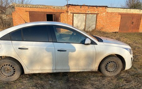 Chevrolet Cruze II, 2014 год, 600 000 рублей, 2 фотография