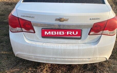 Chevrolet Cruze II, 2014 год, 600 000 рублей, 4 фотография