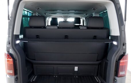 Volkswagen Multivan T6 рестайлинг, 2022 год, 4 800 000 рублей, 14 фотография