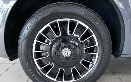 Volkswagen Multivan T6 рестайлинг, 2022 год, 4 800 000 рублей, 15 фотография