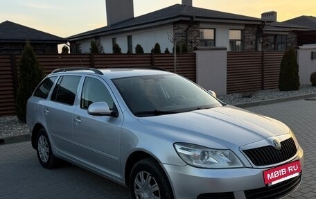 Skoda Octavia, 2011 год, 825 000 рублей, 2 фотография