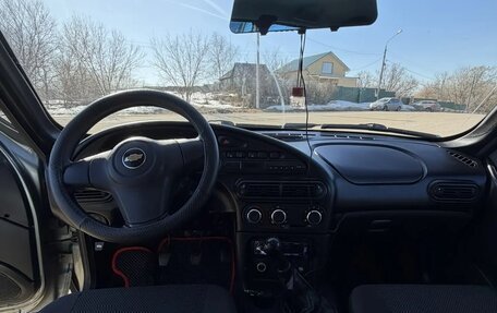 Chevrolet Niva I рестайлинг, 2011 год, 640 000 рублей, 9 фотография