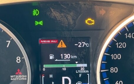 Mitsubishi Outlander III рестайлинг 3, 2007 год, 1 050 000 рублей, 3 фотография