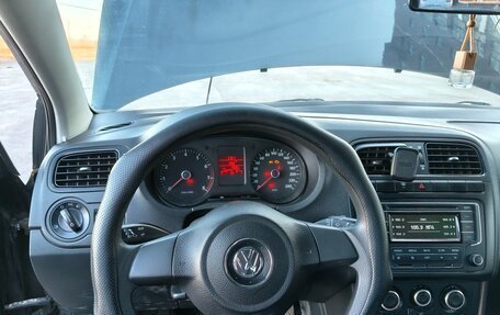 Volkswagen Polo VI (EU Market), 2010 год, 440 000 рублей, 11 фотография