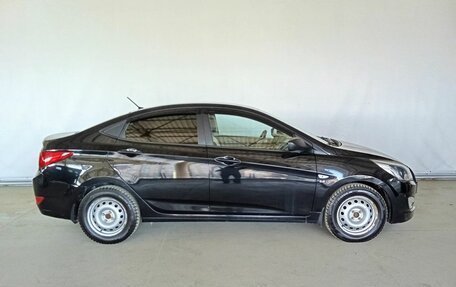 Hyundai Solaris II рестайлинг, 2014 год, 1 199 000 рублей, 8 фотография