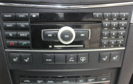 Mercedes-Benz E-Класс, 2010 год, 1 117 000 рублей, 26 фотография