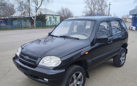 Chevrolet Niva I рестайлинг, 2009 год, 380 000 рублей, 1 фотография