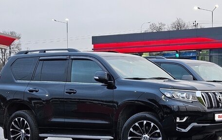 Toyota Land Cruiser Prado 150 рестайлинг 2, 2017 год, 5 150 000 рублей, 1 фотография