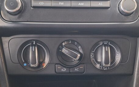 Volkswagen Polo VI (EU Market), 2011 год, 530 000 рублей, 10 фотография