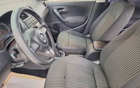 Volkswagen Polo VI (EU Market), 2011 год, 530 000 рублей, 13 фотография