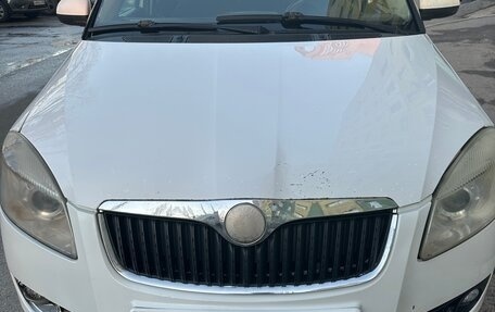 Skoda Fabia II, 2008 год, 400 000 рублей, 2 фотография