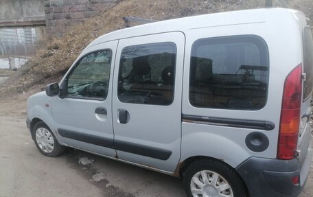Renault Kangoo II рестайлинг, 2004 год, 250 000 рублей, 2 фотография