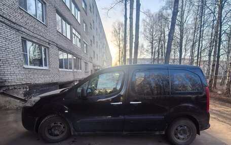 Peugeot Partner II рестайлинг 2, 2010 год, 550 000 рублей, 6 фотография