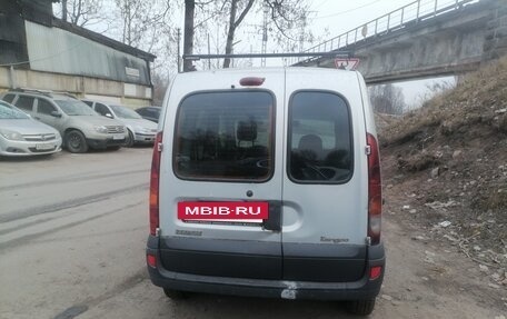 Renault Kangoo II рестайлинг, 2004 год, 250 000 рублей, 4 фотография