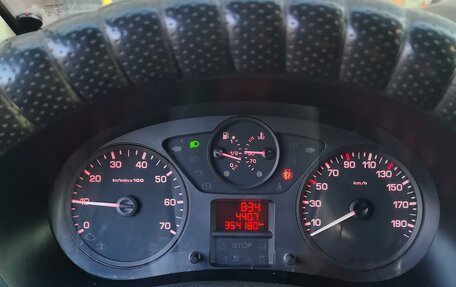 Peugeot Partner II рестайлинг 2, 2010 год, 550 000 рублей, 10 фотография