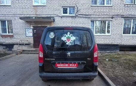 Peugeot Partner II рестайлинг 2, 2010 год, 550 000 рублей, 3 фотография