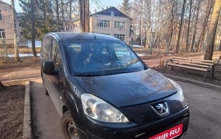 Peugeot Partner II рестайлинг 2, 2010 год, 550 000 рублей, 5 фотография