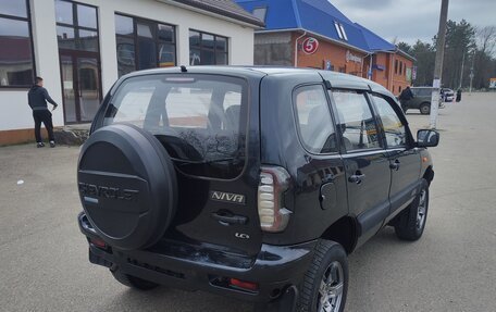 Chevrolet Niva I рестайлинг, 2009 год, 380 000 рублей, 3 фотография