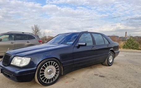 Mercedes-Benz S-Класс, 1997 год, 2 300 000 рублей, 3 фотография