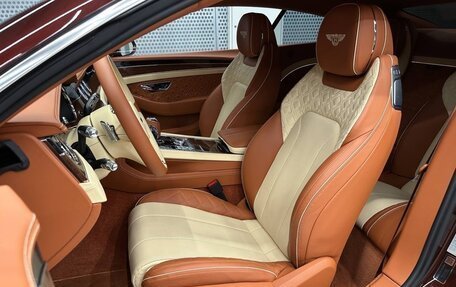 Bentley Continental GT III, 2018 год, 21 000 000 рублей, 14 фотография