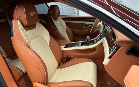 Bentley Continental GT III, 2018 год, 21 000 000 рублей, 17 фотография