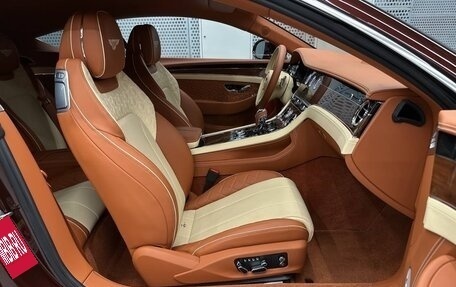 Bentley Continental GT III, 2018 год, 21 000 000 рублей, 18 фотография