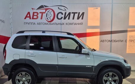 Chevrolet Niva I рестайлинг, 2017 год, 840 000 рублей, 8 фотография