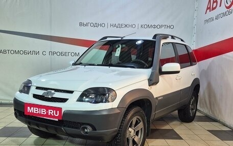 Chevrolet Niva I рестайлинг, 2017 год, 840 000 рублей, 3 фотография