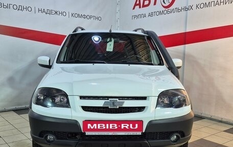 Chevrolet Niva I рестайлинг, 2017 год, 840 000 рублей, 2 фотография