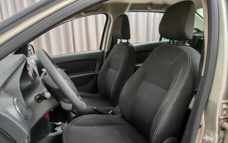 Renault Logan II, 2018 год, 899 000 рублей, 6 фотография