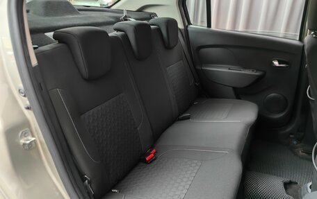 Renault Logan II, 2018 год, 899 000 рублей, 9 фотография