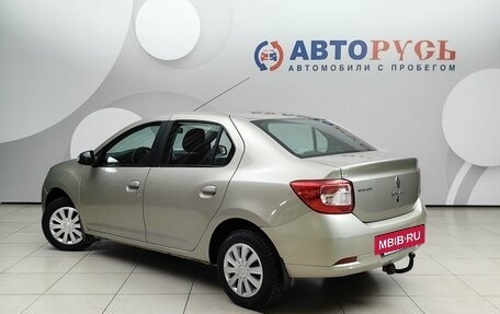 Renault Logan II, 2018 год, 899 000 рублей, 2 фотография