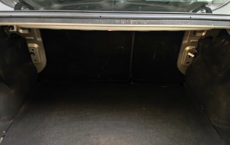 Renault Logan II, 2018 год, 899 000 рублей, 25 фотография