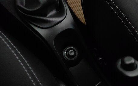 Nissan Terrano III, 2016 год, 1 349 000 рублей, 17 фотография