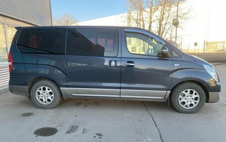 Hyundai Grand Starex Grand Starex I рестайлинг 2, 2017 год, 2 900 000 рублей, 7 фотография