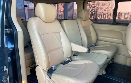 Hyundai Grand Starex Grand Starex I рестайлинг 2, 2017 год, 2 900 000 рублей, 19 фотография